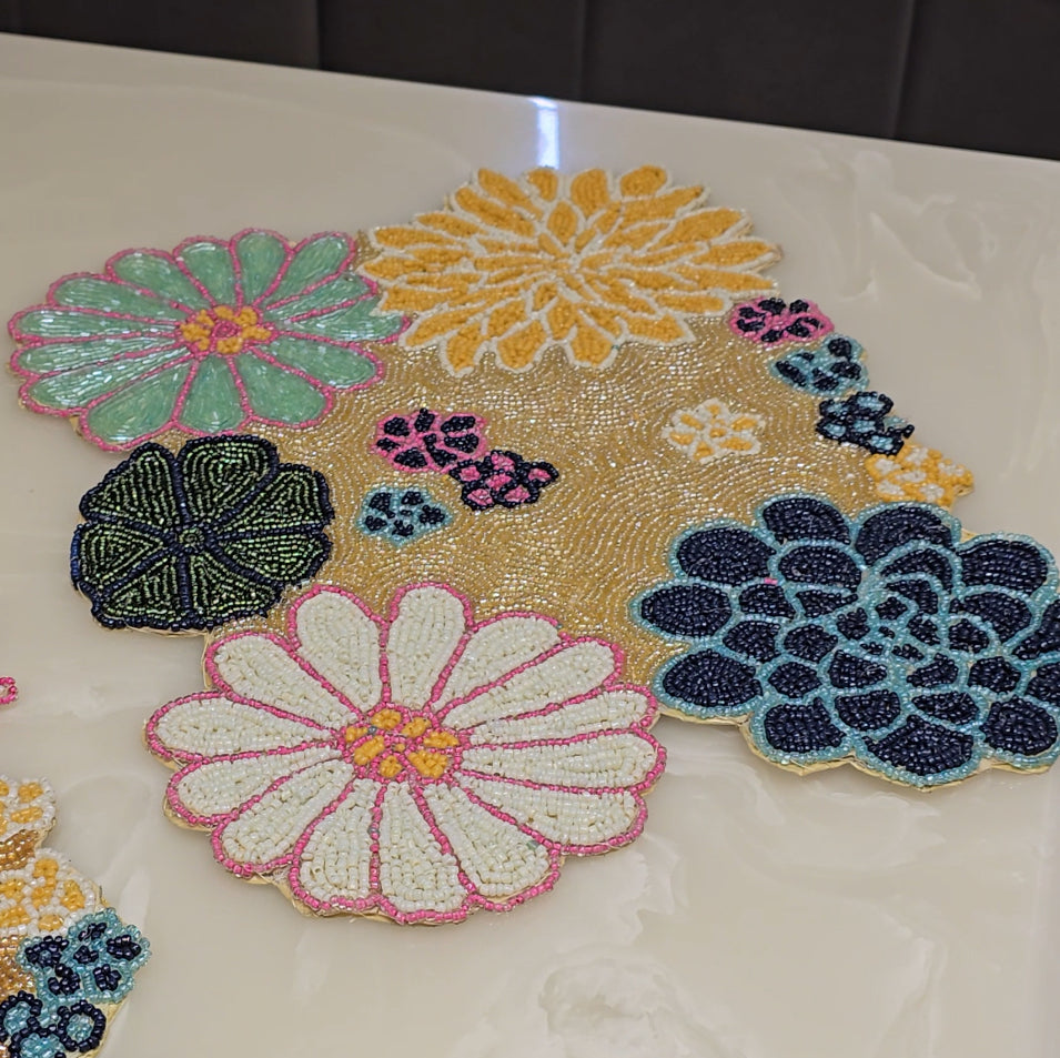 Blue Daisy Bead Premium Table placement - 12 X 10 inch (set of 2)